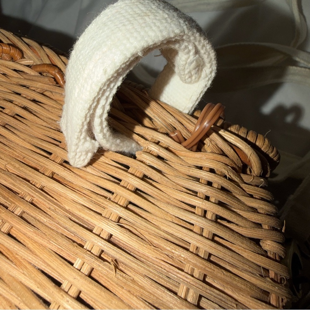Olli Ella Mamacahri Wicker Basket w/ Canvas Carry Strap & Lid Boho Multiuse - Picture 9 of 10